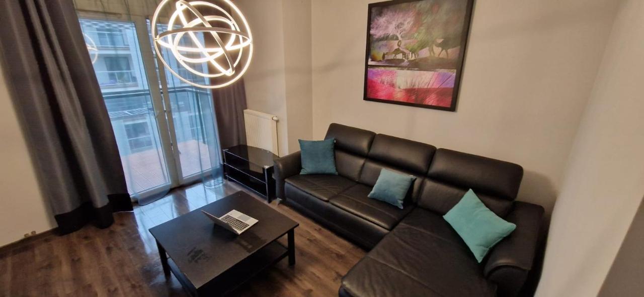 Appartamento Atal Towers Prywatny Apartament Breslavia Esterno foto